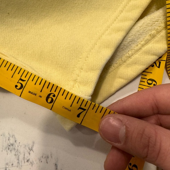 Fear of god Essentials Canary yellow sweat-shorts - Picture 4 of 10